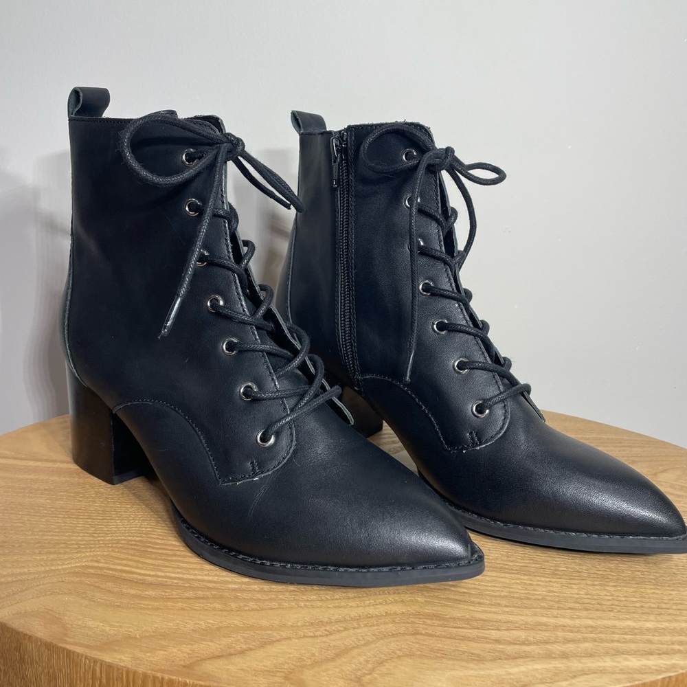 Seychelles Trench Black Lace-Up Boots